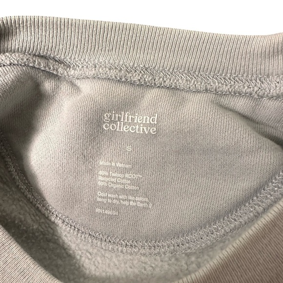 Girlfriend Collective 50/50 Long Sleeve Cropped
Pull Over Sweatshirt Gray Sz S - Picture 7 of 7